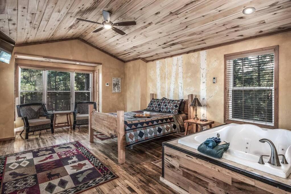 Redwood In The Historic Upper Canyon Рюидозо Екстериор снимка
